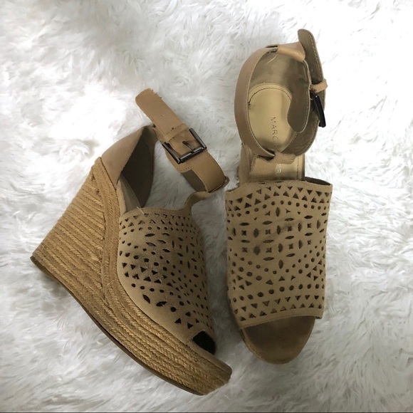 Marc Fisher Hasina Espadrille Suede Wedges 9 Tan Open Peep Toe Cutout Buckle - Picture 5 of 8